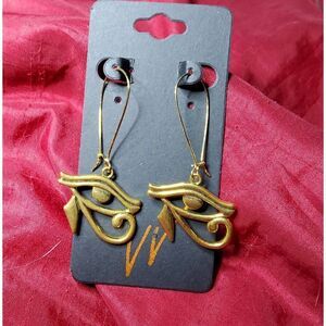 King's Eye Earrings